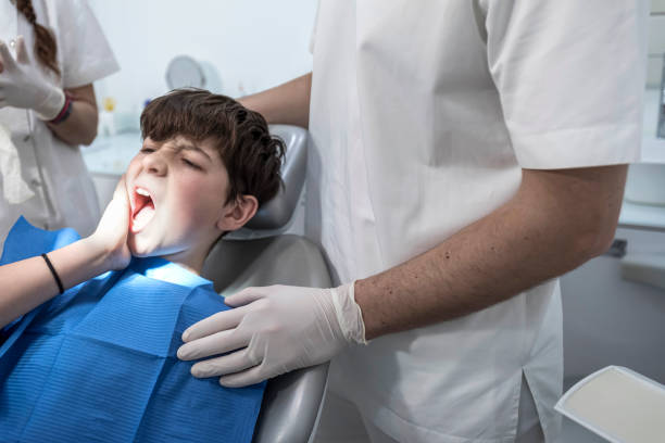 Best Dentist Open on Weekends  in Lukachukai, AZ